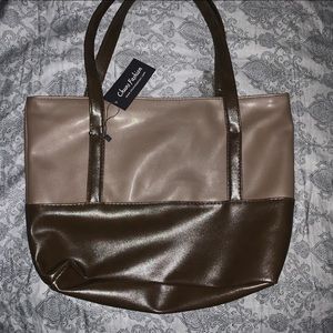 Dark and light brown pocketbook medium size great look for fall